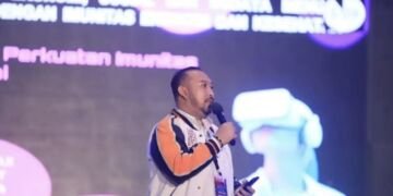 Camat Panakkukang Paparkan Solusi Terhadap Keluhan & Masukan Warga Pada Rakorsus 2022 - Utama