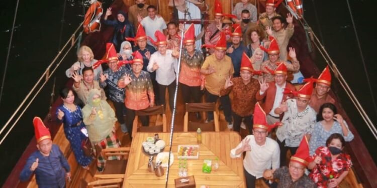 10 Tamu Negara Hadiri dan Dukung F8 Makassar - Utama