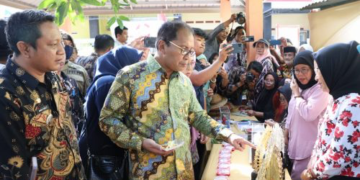 Danny Pomanto Minta Warga Bersiap Terima dan Layani Pengunjung Longwis - Utama