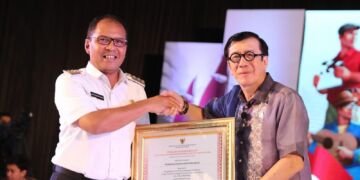 Danny Pomanto Raih Penghargaan dari Kemenkumham RI, Kontribusi Terbesar Permohononan KI - Utama