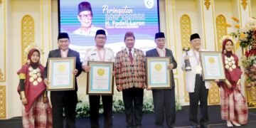 Wali Kota Danny Hadiri Peringatan 100 Tahun H. Fadeli Luran - Utama