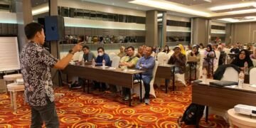 Dispar Makassar Berdayakan Masyarakat Dalam Pengelolaan Destinasi Wisata - Utama