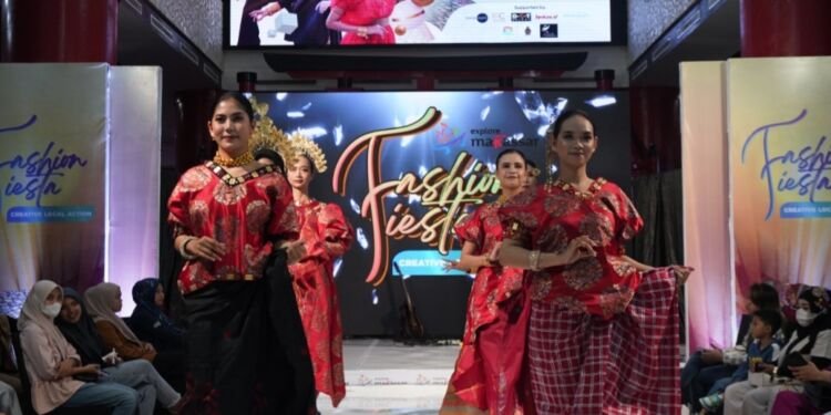 Pegelaran Fashion Fiesta 2022 Dispar Makassar, Hadirkan Desainer Ternama - Utama