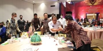 Danny Pomanto Hadiri Pertemuan Tahunan Bank Indonesia 2022, Simak Kondisi Perekenomian Nasional - Utama