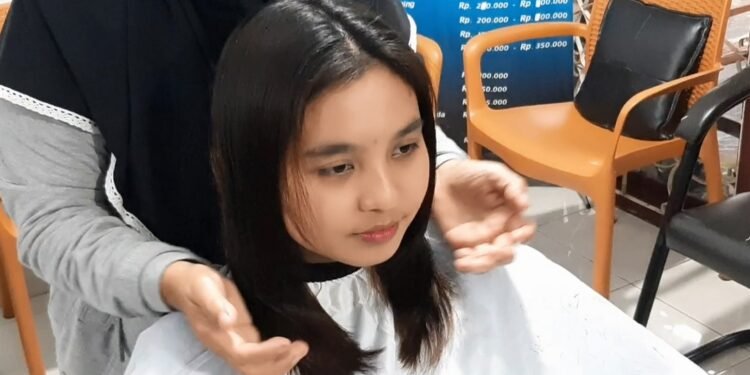 Cara Gunting Layer Natural