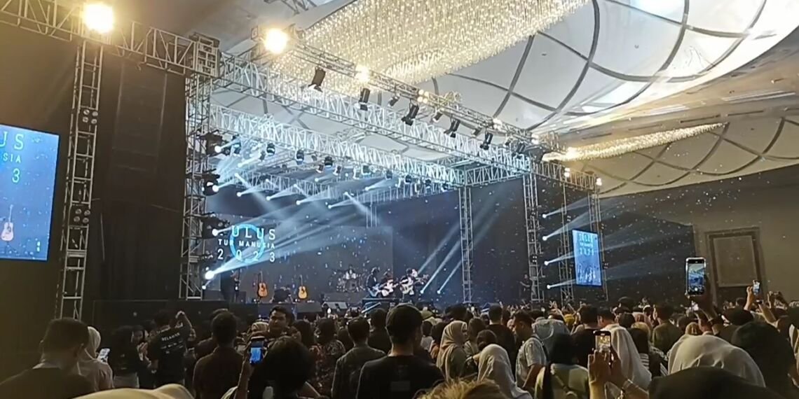 konser-tulus-tur-manusia-2023