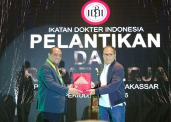Danny Pomanto Hadiri Pelantikan Pengurus IDI Makassar, Sebut Program Makassar Recover Sukses Berkat Dukungan IDI