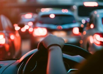 Mobilmu Siap Terjebak Kemacetan Panjang? Cek Ini Dulu!