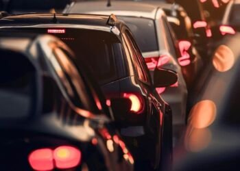 Tips Agar Tidak Stres Dalam Mobil Saat Mudik Terjebak Macet
