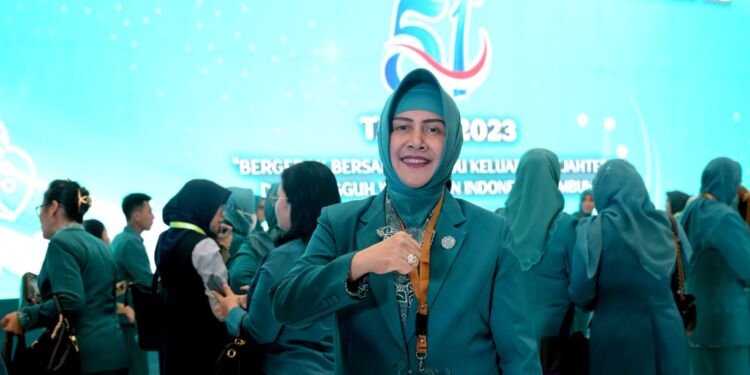 Indira Yusuf Ismail Hadiri Hari Kesatuan Gerak PKK ke 51 di Medan - Utama