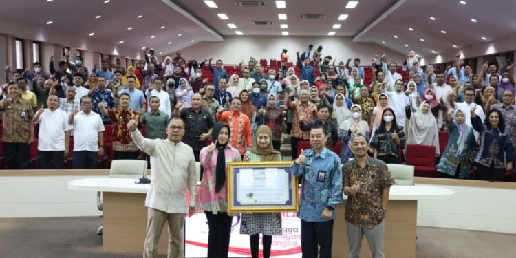 Capai Sertifikat APIP Level 3, Wali Kota Danny Pomanto Optimis Selanjutnya Target Level 4 - Utama