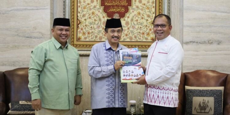Danny Pomanto Siap Sukseskan Makassar Internasional Halal Trade Business Summit and Expo 2023 - Featured