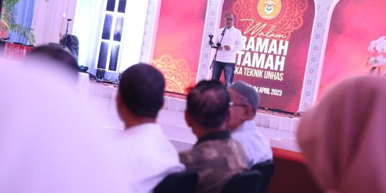 H+2 Lebaran Idul Fitri 1444 Hijriah, Danny Pomanto Pererat Silaturahmi dengan Alumni Teknik Unhas - Utama