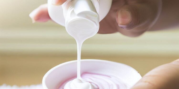 Cegah Jerawat dan Minyak Berlebih di Wajahmu - Featured