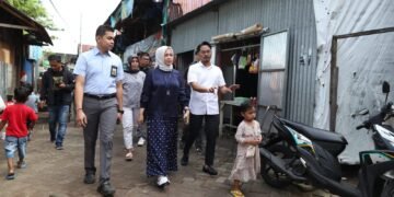 Dengar Keluhan Masyarakat Bantaran Sungai Tallo, Fatmawati Rusdi Minta Camat Lurah Koordinasi - Utama Dengar Keluhan Masyarakat Bantaran Sungai Tallo, Fatmawati Rusdi Minta Camat Lurah Koordinasi - Utama