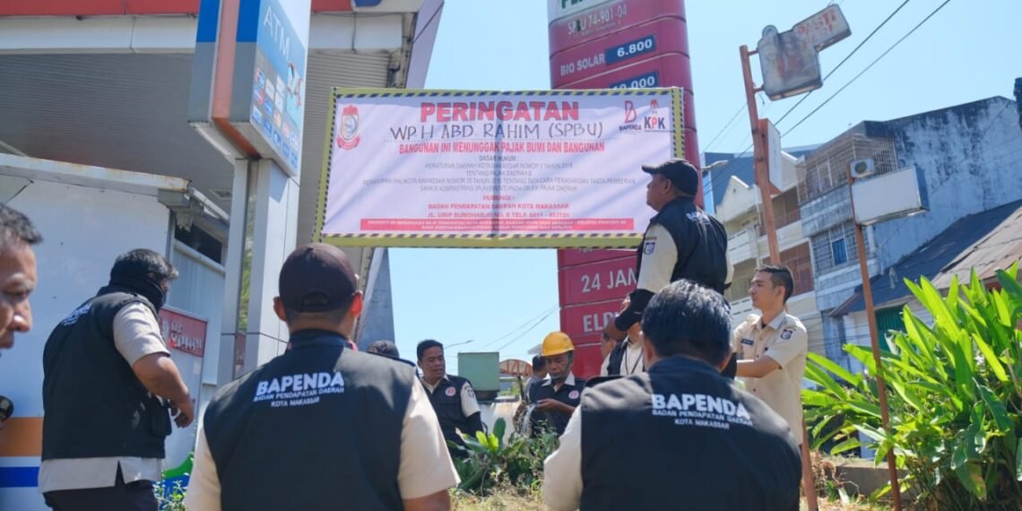 Beri Sanksi, BAPENDA Makassar Menindaki Sejumlah Penunggak Wajib Pajak PBB