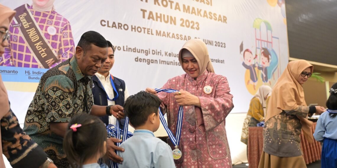 Bunda PAUD Kota Makassar Tekankan Pentingnya Pemenuhan Hak Anak di Wisuda Imunisasi
