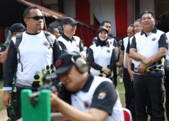 Wawali Makassar Dampingi Kapolda Buka Bhayangkara Competition Shot 2023
