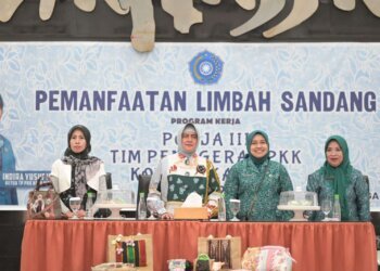 Ketua TP PKK Kota Makassar Promosikan Kesadaran Lingkungan Lewat Pelatihan Pemanfaatan Limbah Sandang