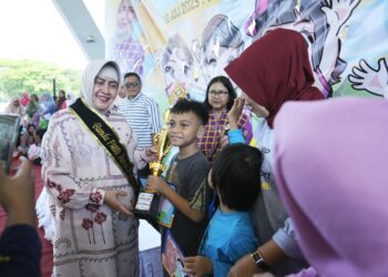 Semarak Hari Anak Nasional, Bunda PAUD Kota Makassar Gelar Lomba Mewarnai