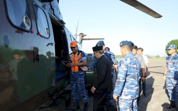 Peringati Hari Bakti TNI AU ke-76, Danny Pomanto Terbang Naik Helikopter ke Jeneponto - Featured