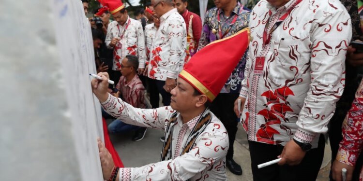 Penandatanganan Prasasti APEKSI di Makassar Simbol Eratnya Kerja Sama Antar Pemerintah Kota - Utama