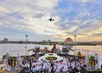 F8 Makassar International Eight Festival & Forum, Resmi Dibuka