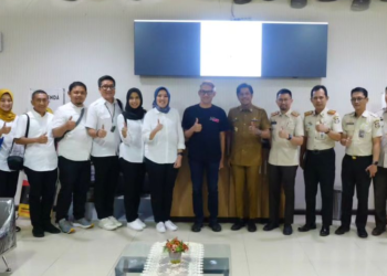 Kepala Bapenda Firman Pagarra Terima Kunjungan Studi Tiru Bapenda Tangsel