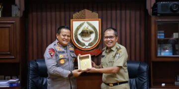 Kapolda Sulsel Puji Danny Pomanto Pasang Ribuan CCTV di Makassar - Utama