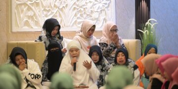 TP PKK Makassar Isi Kegiatan Family Gathering dengan Zikir Bersama - Utama