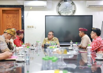 PHDI Sulsel Undang Walkot Peringati 50 Tahun Pura Giri Natha, Danny: Bukti Makassar Kota Inklusif dan Rukun