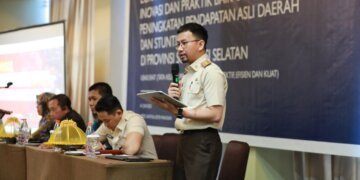 Sekretaris Bapenda Makassar Paparkan Aplikasi Pakinta Pada Lokakarya P2L - Utama