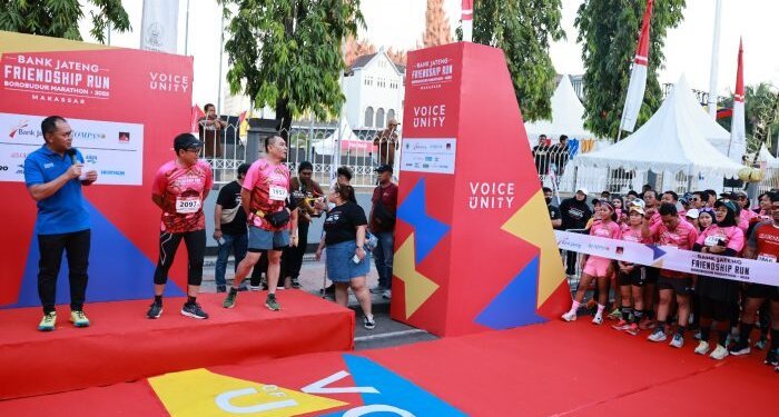 Danny Pomanto Ikut Ramaikan Bank Jateng Friendship Run Bersama Ribuan Runners Makassar - Featured