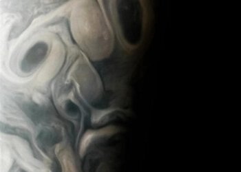 Wajah Monster Misterius di Langit Jupiter: Fenomena Pareidolia atau Keajaiban Alam Semesta?