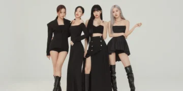 Mengulik Transformasi Fashion Member Blackpink saat Menerima Gelar MBE dari Raja Charles III