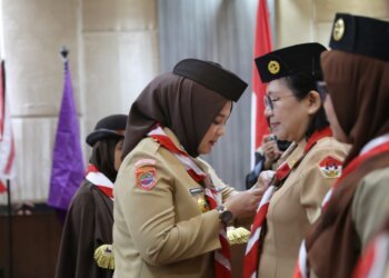 Kukuhkan Saka POM, Wakil Wali Kota Makassar Ajak Pramuka Ikut Awasi Peredaran Obat dan Makanan di Makassar