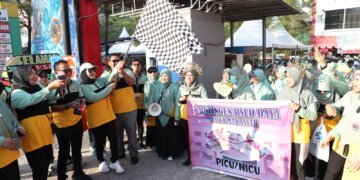 Semarak HUT 21 RSUD Daya, Fatmawati Rusdi Lepas Peserta Jalan Santai - Utama