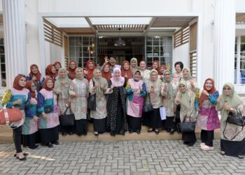 Indira Yusuf Ismail dan Yane Ardian Sambangi Pusat Pusat Kerajinan Dekranasda Kota Bogor