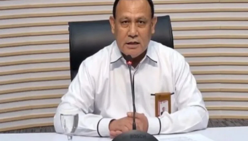 Usai Jadi Tersangka, Firli Bahuri Terancam Pasal Hukuman Maksimal Seumur Hidup - Utama