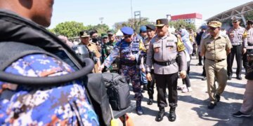 Danny Pomanto, Kapolda Sulsel dan Pj Gubernur Kompak Gelar Pasukan Mantap Brata Menuju Pemilu Damai - Utama Danny Pomanto, Kapolda Sulsel dan Pj Gubernur Kompak Gelar Pasukan Mantap Brata Menuju Pemilu Damai - Utama