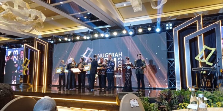 Pj Gubernur Sulsel: KPI dan KPID Penting dalam Menjaga Arus Informasi Publik - Featured