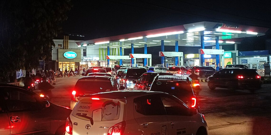 BBM Jenis Solar Langka di SulSel