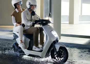 Harga Resmi Motor Listrik Honda EM1 e: dan EM1 e: PLUS, Digaransi 5 Tahun