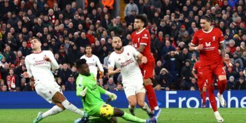 Highlight Liverpool vs Manchester United 0-0, Onana Tampil Gemilang - Utama
