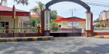 Saling Tebas di Tempat Sabung Ayam, Polisi Ikut Kena Bacok - Utama