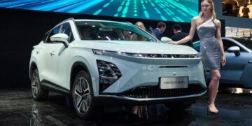 Mobil Listrik Chery Omoda E5, Spek dan Harga