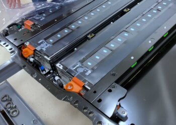 Mengapa Mobil Listrik Mulai Beralih dari Nikel ke LFP