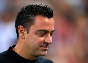 Xavi Hernandez Mundur melatih Barcelona di Akhir Musim