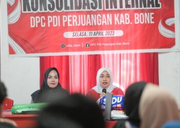 Sambangi Kantor DPC di Bone, Fatmah Berikan Pembekalan Untuk Para Saksi