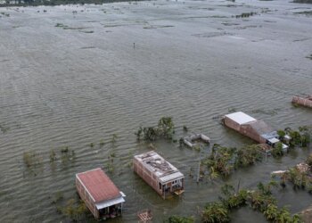 Banjir Demak: 8.170 Jiwa Mengungsi di Sembilan Lokasi